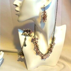 Jewlery set faux pearl & pink